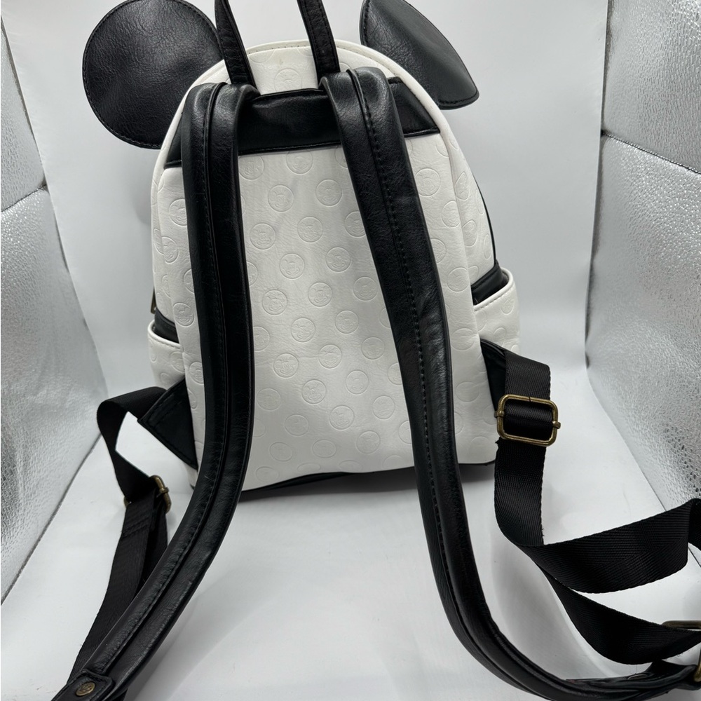Walt Disney World 50th Anniversary Mickey Mouse Loungefly Backpack No Hip Pack - Picture 6 of 12